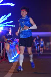 BIB: 423
                            <button type="button" onclick="openModal(21575393)" class="btn btn-primary btn-sm float-right btn-popup" data-toggle="modal" data-target=".modal-high-quality">
                        <i class="fas fa-shopping-cart"></i> Add to Cart
                    </button>
                                            <button type="button" onclick="isThisMe(21575393, true)" class="btn btn-success btn-sm float-right btn-popup btn-isme hidden" data-toggle="tooltip" data-placement="bottom" title="นี่คือรูปของคุณใช่ไหม คลิกที่นี่เพื่อเอาเข้าอัลบั้ม">
                        <i class="fas fa-plus"></i> Add to album
                    </button>
                    <button type="button" onclick="isThisMe(21575393, false)" class="btn btn-warning btn-sm float-right btn-popup btn-isnotme hidden">
                        <i class="fas fa-ban"></i> Remove from album
                    </button>